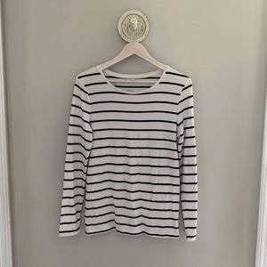 Women’s long sleeve stripe shirt